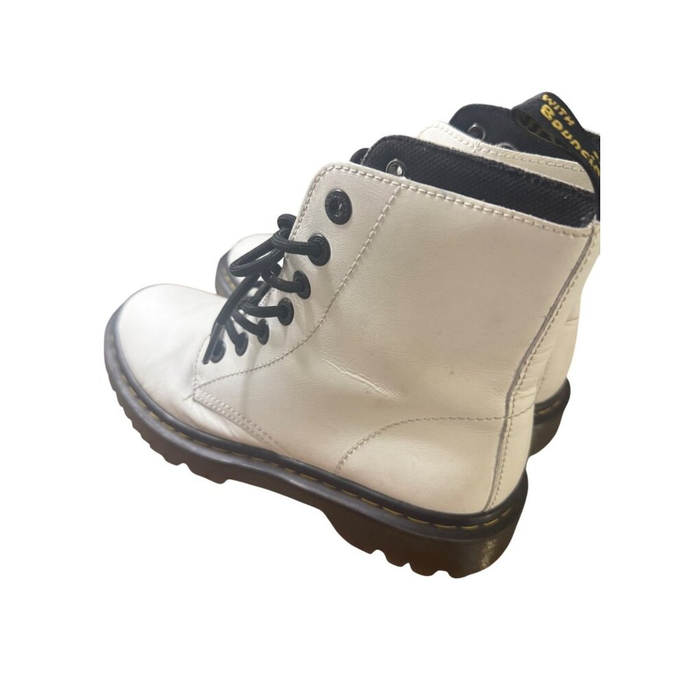 Dr. Martens Luana White Leather Lace-Up Ankle Boots With Black  Size  US 7/UK 5 - Picture 3 of 12